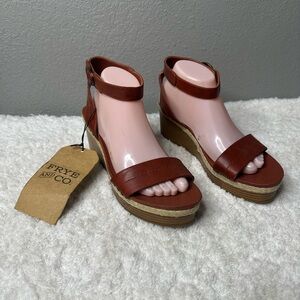 Frye & Co. Livia Wedge Sandals Size 10M (women’s) Brown Esparille New with tags